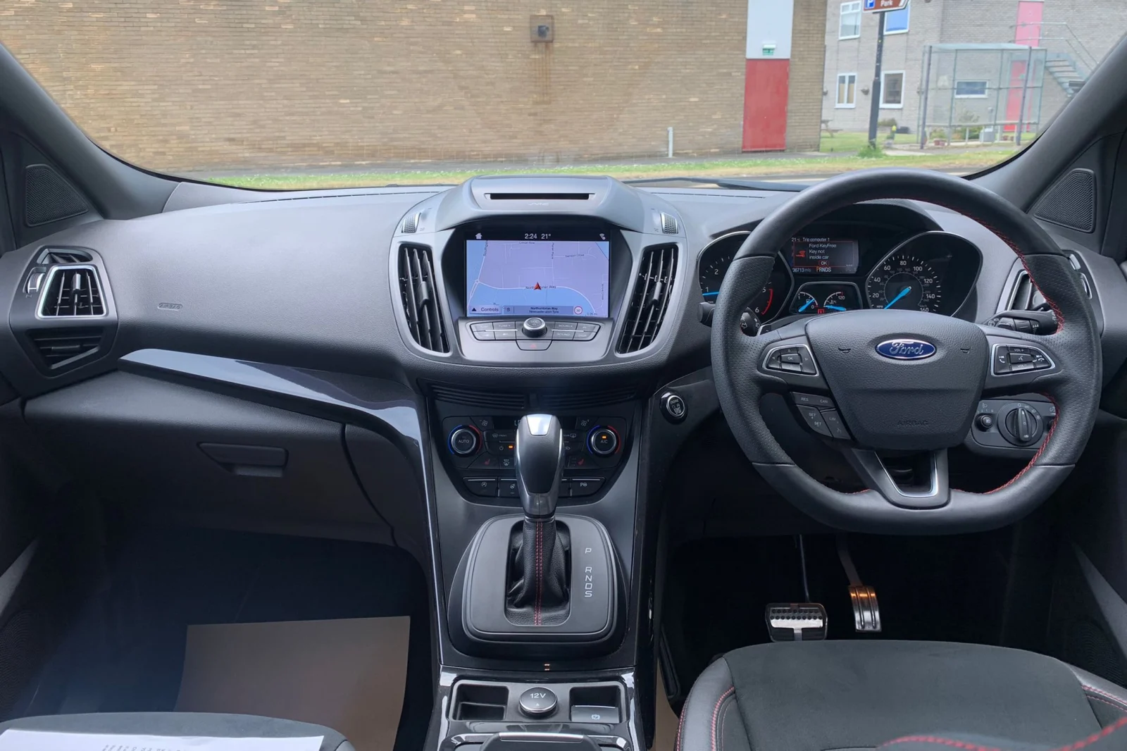 2019_Ford_Kuga_front_interior2-scaled.webp