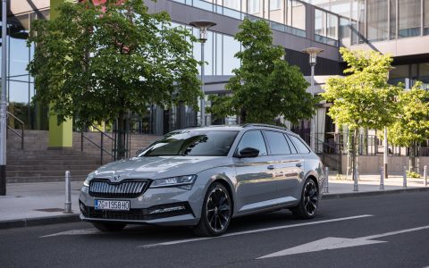 Skoda Superb estate hybrid