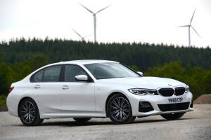 white bmw 320d