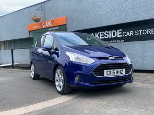 B-Max Ford 