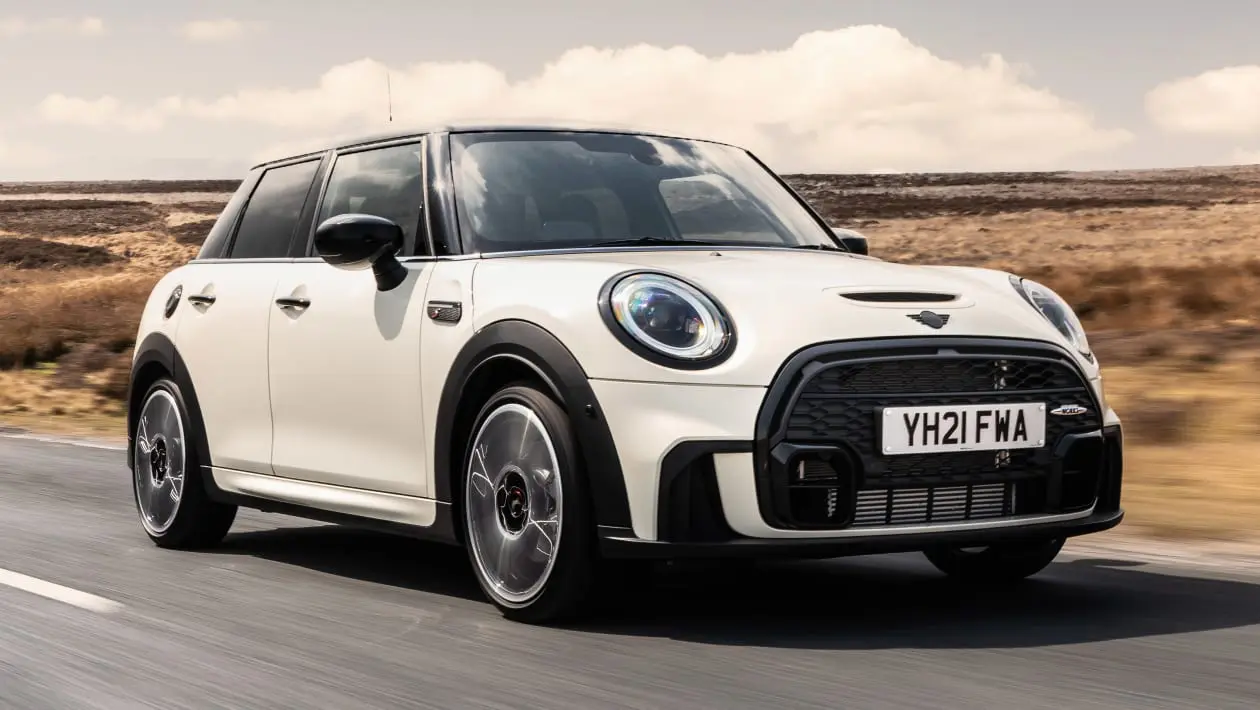 MINI Cooper S 2021 UK-15 Mini