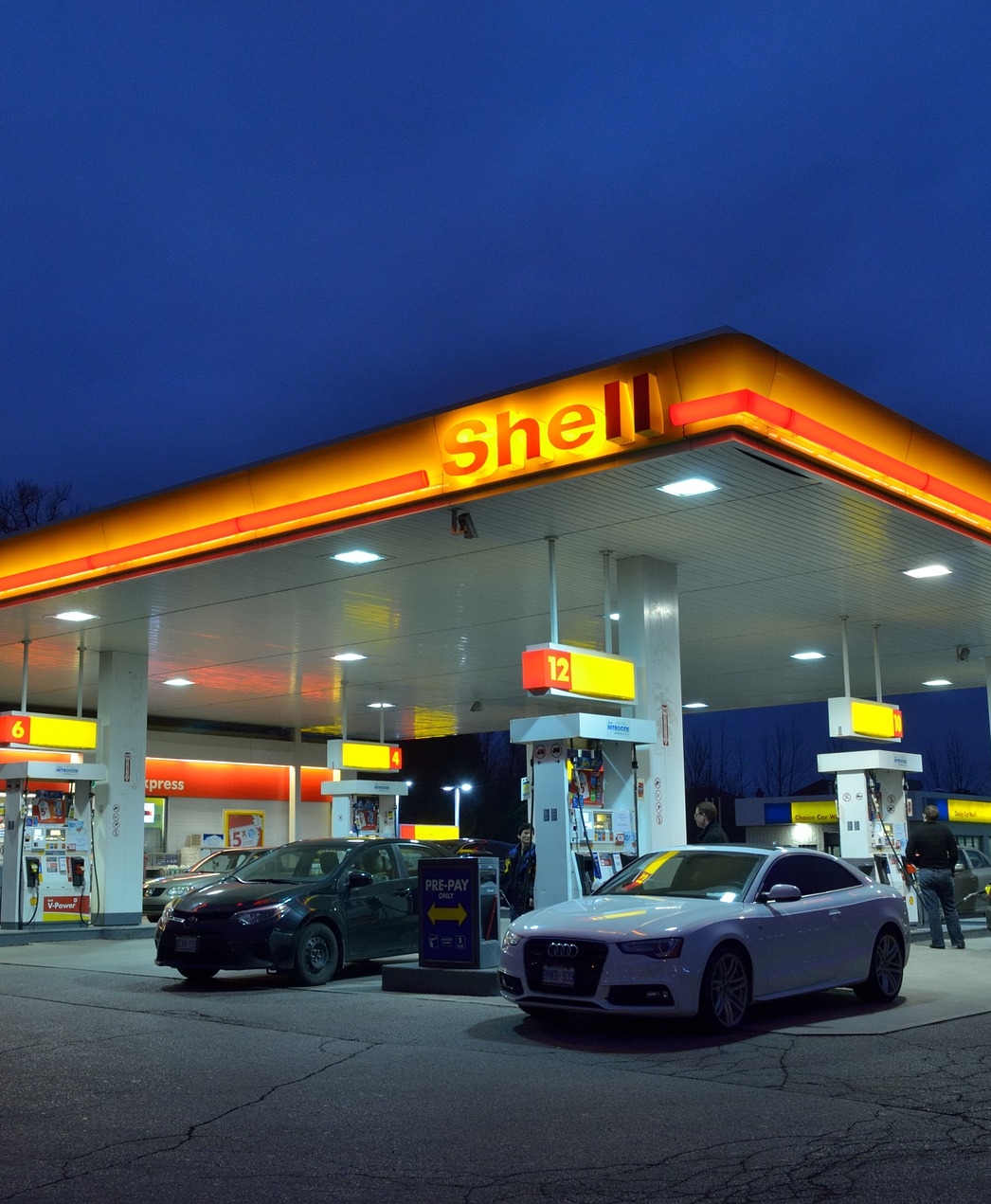 A Shell Garage petrol station