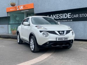 Juke  Nissan 