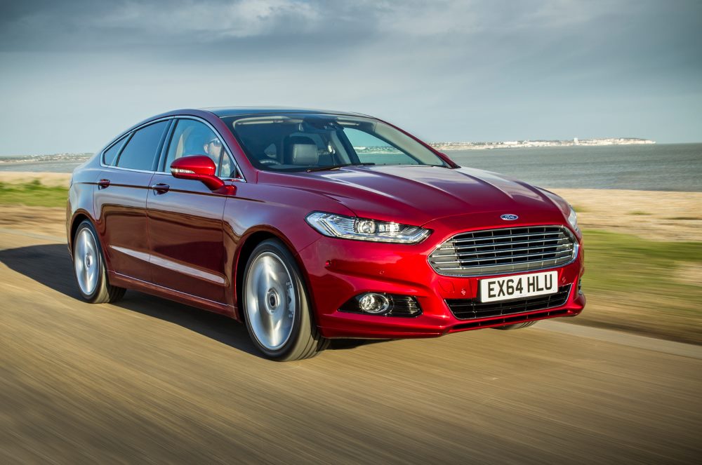 Red Ford Mondeo